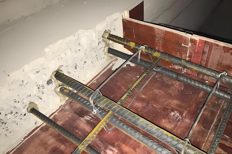 冬季施工，結(jié)構(gòu)膠拌合溫度如何控制?